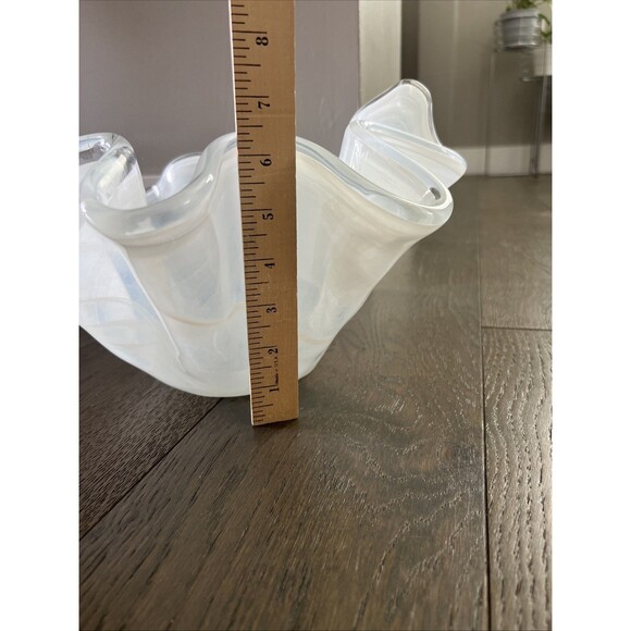 Murano Glass Italy James Wavy Winter White Decorative Bowl w/tags - Picture 12 of 13